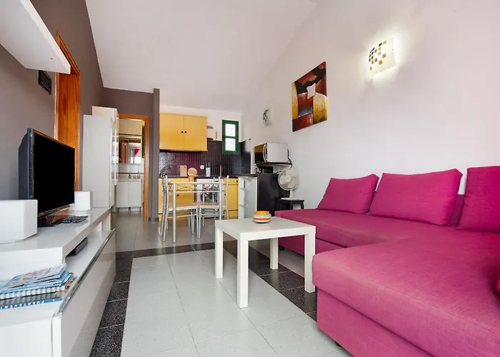 Casa Raquel 2 *